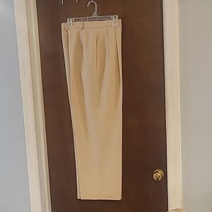 The Works Saks Fifth Ave Size 6 Fully Lined Wool Tan Slacks